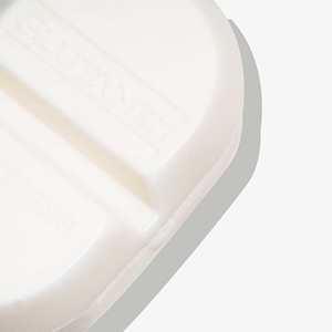 Jabón Glutanex 1 Barra, Renovador, Concentrado, Dermatológico, Antienvejecimiento, Fórmula Suave, Probado por Dermatólogos, Refrescante, Minimizador de Poros - Product Image 3