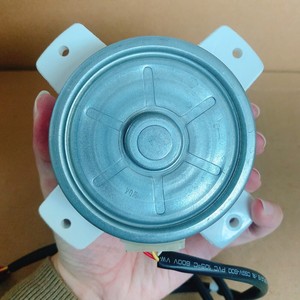 มอเตอร์ดีซีไร้แปรงถ่าน ZKFN-30-10-19L รุ่นเรซิ่นแพ็ค 30 วัตต์ 310 โวลต์ 900 รอบต่อนาที สำหรับเครื่องปรับอากาศภายนอกอาคาร - Product Image 2