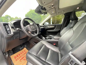 Sporty Value, <span class=keywords><strong>XC40</strong></span> T4 Sport 2021 Usado, Tracción en las Cuatro Ruedas, SUV Compacto de Lujo, Título Limpio, Historial de Servicio Completo, Harman Kardon - Product Image 5