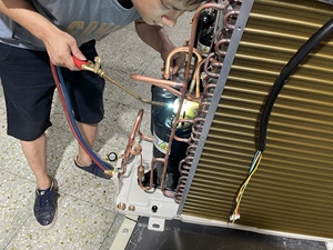 Climatiseurs mini-split à inverter 220V~240V 1~2,5 tonnes T1-T3, <span class=keywords><strong>chauffage</strong></span> et refroidissement, montage mural - Product Image 2
