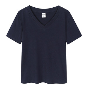 เสื้อยืดผ้าฝ้ายแขนสั้นคอวีสีกรมท่าสีพื้นสำหรับใส่พักผ่อน - Product Image 1