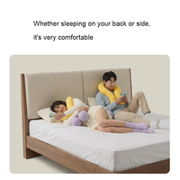 Nouvel oreiller de lit en forme de point d'interrogation, coloré, mignon, en peluche, coussin doux, oreiller de canapé pour le cou