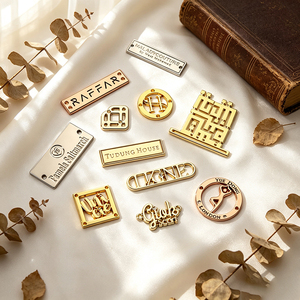 Étiquette métallique personnalisée sans nickel, logo de marque en relief, étiquette métallique pour vêtements, bagages, quincaillerie - Product Image 2
