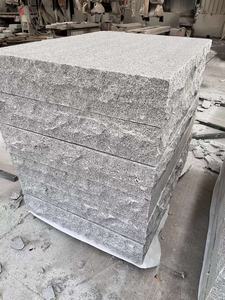 Preço barato China G603 Gergelim Branco Granito Prata Outdoor Stepping Passo Paver Pavement Stone Com Natural Split Edges - Product Image 2