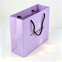 Sacs en papier de luxe personnalisés avec logo imprimé, poignées en corde de coton, pour cils, maquillage, shopping, cadeaux, couleur violet clair