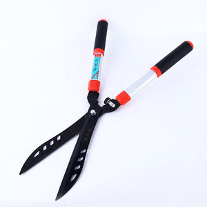 กรรไกรตัดแต่งกิ่ง Old Friend ขนาด 260 มม. ทำจากเหล็กคาร์บอน ดีไซน์แบบผีเสื้อ หัวงอนขึ้น สำหรับตัดแต่งต้นไม้ผลไม้ในสวน - Product Image 3