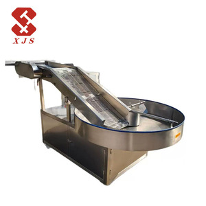 <span class=keywords><strong>Table</strong></span> de revêtement en poudre rotative automatique avec convoyeur pour lignes de traitement de poulet frit et de filets de poisson - Product Image 1