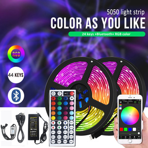 Striscia <span class=keywords><strong>LED</strong></span> <span class=keywords><strong>RGB</strong></span> 5050 5V <span class=keywords><strong>USB</strong></span> 10m 5m 3m 2m con Telecomando, Retroilluminazione TV, Decorazione Casa e Stanza, Striscia Luminosa <span class=keywords><strong>LED</strong></span> Intelligente - Product Image 4