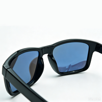 Lunettes de soleil de course et de plage UV400 légères à monture rectangulaire et verres bleu glace, vente en gros