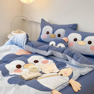 Mignon <span class=keywords><strong>pingouin</strong></span> dessin animé impression confortable confortable ensemble de literie doux coton écologique de haute qualité pour enfants adultes pour la saison d'automne - Product Image 3
