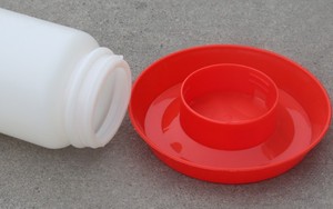 Nuevo bebedero de plástico para pollitos de 1L, bebederos para granja de aves de corral, comederos para pollos, pájaros, codornices, taza de agua, tazón para pollo, codorniz, otros - Product Image 4