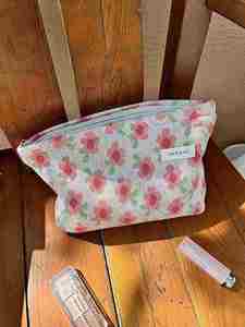 Meilleures ventes : Trousse de maquillage promotionnelle écologique à motif floral, petite trousse de rangement pour sac à main - Product Image 6