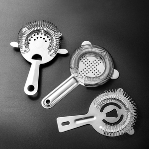 Colador de <span class=keywords><strong>Bar</strong></span> Hawthorne Clásico y Duradero de Acero Inoxidable con Asa Corta para Bartenders - Product Image 4