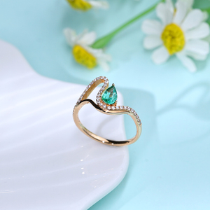 Anillo de Compromiso Clásico de Lujo en Oro Rosa Sólido de 18K con Perla de Agua Dulce en Forma de Pera con Corte Esmeralda, para Regalo de Aniversario de Bodas y Fiestas - Product Image 4