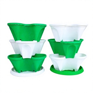 Torre de Cultivo Apilable de Plástico PP para Fresas con 9 Bolsillos de Plantación, Bandeja de Drenaje de Agua, Maceta Vertical para Jardín Interior y Exterior - Product Image 1