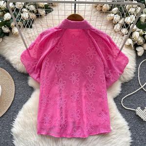 कस्टम महिलाओं के ब्लाउज और शर्ट लैपल डायमंड स्टड हुक फूलों की कढ़ाई शिफॉन बुलबुला आस्तीन शर्ट - Product Image 6