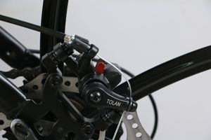 Vélo de montagne tout-terrain avec freins à disque, suspension et roues en magnésium de <span class=keywords><strong>26</strong></span> <span class=keywords><strong>pouces</strong></span>, 21 vitesses, prix réduit - Product Image 6