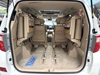 Подержанный Toyota Alphard, белый, бензин, 3.5 л, пассажирский минивэн, АКПП, левый руль, 2012 год, продается