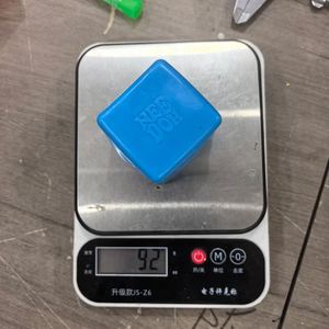 Nouveau produit : Jouet cube sensoriel anti-stress, disponible en 3 couleurs, anti-stress silencieux pour enfants et adultes - Product Image 6