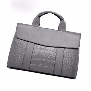 Sac en cuir de vachette souple avec bandoulière, sac rétro et simple à grande capacité pour femme - Product Image 4