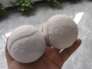 2025 AMA SPORT Individuell Gestaltbare Langlebige Padel-Tennisbälle aus Gewebtem Filz im 2er/3er/4er-Pack, Druckgefüllte Turnierbälle in Pink/Rot nach FIP-Standard - Product Image 5