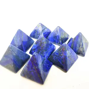 Piedras preciosas naturales polaco tallada a mano lapis lazuli pirámide de cristal para la decoración
