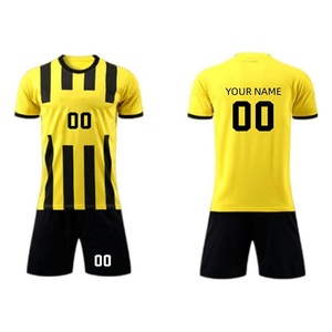 เสื้อฟุตบอลราคาสุดคุ้ม แข่งขันได้ พร้อมบริการพิมพ์ลายแบบ Sublimation ชุดทีมฟุตบอลลดราคา ผลิตในปากีสถาน โพลีเอสเตอร์ 100% สีสันปรับแต่งได้ - Product Image 2