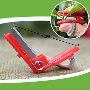 Multifunction Thumb Knife Garden Pruner Fruit Picking Device Safe Fruit Blade <b>Tool</b> Cutting Blade Rings Finger Protector Catcher - Product Image 4