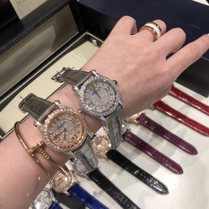 Montre Sport de luxe pour femmes avec cadran romain Iced Out Diamond Sapphire Glass 18mm Crocodile Band Water Resistant Hip Hop Style - Product Image 2