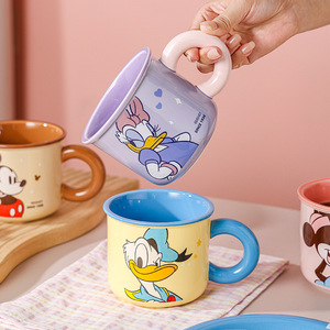 Recién llegado, taza <span class=keywords><strong>de</strong></span> desayuno con taza <span class=keywords><strong>de</strong></span> bebida <span class=keywords><strong>de</strong></span> leche para niñas graduadas, venta al por mayor, Taza <span class=keywords><strong>de</strong></span> cerámica <span class=keywords><strong>de</strong></span> café <span class=keywords><strong>de</strong></span> dibujos animados para estudiantes <span class=keywords><strong>de</strong></span> gatito - Product Image 2