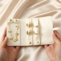 Organisateur de bijoux en daim de voyage pliable, petit format, pour fournitures professionnelles, avec logo personnalisé, étui à bijoux en microfibre