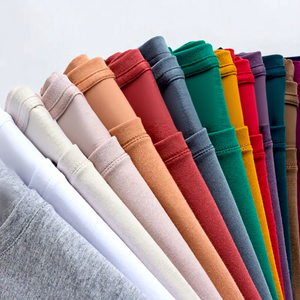 T-shirts unisexes en coton 100% avec logo personnalisé, col rond, coupe classique, broderie, impression de haute qualité, tee-shirt décontracté tendance pour hommes et femmes - Product Image 2
