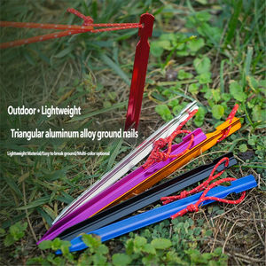 Estaca Triangular de Aleación de Aluminio de 18 cm para Tienda de Campaña al Aire Libre, Refuerzo a Prueba de Viento para Toldo, Estaca de Tierra Reforzada Manual con Cuerda - Product Image 2