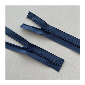 ジッパーコイルジッパーロングチェーンロール工場価格3 #5 # ナイロン自動ロックジッパー & アクセサリーカスタム歯 - Product Image 5