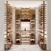 Cave à vin de luxe sur mesure en métal Royal avec étagères en bois massif et acier inoxydable, meuble de rangement haut de gamme pour la maison, la villa et l'hôtel