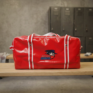 Sac de sport Brooks Bandits en PVC rouge avec sangles blanches, résistant à l'eau, pour équipement sportif - Product Image 2