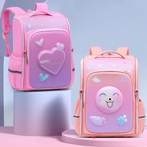 Sacs à dos légers et imperméables en cuir synthétique microfibre pour écoliers du primaire (CP-CM2) avec fermeture à bouton - Product Image 4