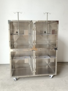 Jaula Clásica Reforzada para Gatos y Perros de 4 Niveles, Acero 304, Transpirable, con Cerradura de Seguridad Deslizante y Partición Desmontable, Crea un Espacio Tranquilo para el Perro - Product Image 5