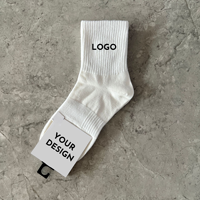 Nouvelle tendance rembourré Anti Blister Sports Running Chaussettes Crew Sports Chaussettes personnalisées Hommes Chaussettes de sport douces Automne
