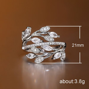 Anello con Design a Foglia e Vite, Anello Creativo Ispirato alla Natura per Donne - Product Image 5