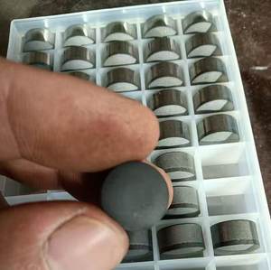 Preço de Fábrica: Cortador <span class=keywords><strong>PDC</strong></span>, Pastilhas <span class=keywords><strong>PDC</strong></span> Esféricas e <span class=keywords><strong>PDC</strong></span> de Formato Cônico - Product Image 4