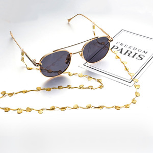 Venta al por mayor de anteojos con forma de concha de aleación de cobre y metal, joyería de plata para <span class=keywords><strong>gafas</strong></span> de lectura, <span class=keywords><strong>cadena</strong></span>, accesorio para <span class=keywords><strong>gafas</strong></span> de sol, cuerda - Product Image 3