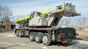 ZTC1100R653 <span class=keywords><strong>Crane</strong></span> Truk Hidrolik 110 Ton <span class=keywords><strong>Crane</strong></span> Mobile Beroda dengan Pompa Mesin & Gearbox Tinggi Angkat 86m Efisiensi Tinggi - Product Image 6