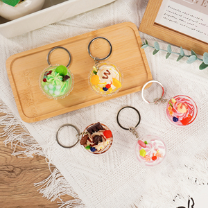Llaveros de Plástico Personalizados con Forma de Helado, Llaveros Divertidos de Comida Falsa, Llavero de Simulación 3D, Regalo Hecho a Mano - Product Image 5