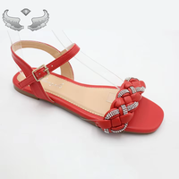 Sandales décontractées pour femmes Sandales tressées croisées Sandales de plage à bout ouvert pour femmes Nouveau design Diamant Chaussures bon marché pour femmes