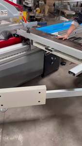 Sierra de mesa deslizante eléctrica con ajuste de ángulo y elevación eléctrica para materiales de construcción de paneles - Product Image 2