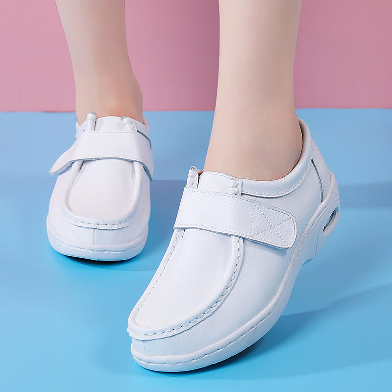 Comfortable Scrub Shoes Lightweight Anti-Slip EVA