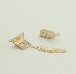 ลดราคา! จี้รูป<span class=keywords><strong>ต้น</strong></span>คริสต์มาสประดับขนนก ชุบทอง 14k ไม่ลอก ไม่ดำ สำหรับทำเครื่องประดับ KUMOKUMO - Product Image 6