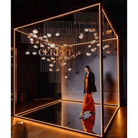 Cabine Photo Personnalisée avec Cadre Métallique Intérieur pour Événements, Décor de Magazine Photo Booth avec Lumière LED