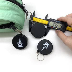 Mini rondelle <span class=keywords><strong>de</strong></span> hockey en mousse PU promotionnelle, porte-clés avec impression <span class=keywords><strong>de</strong></span> logo personnalisé - Product Image 2